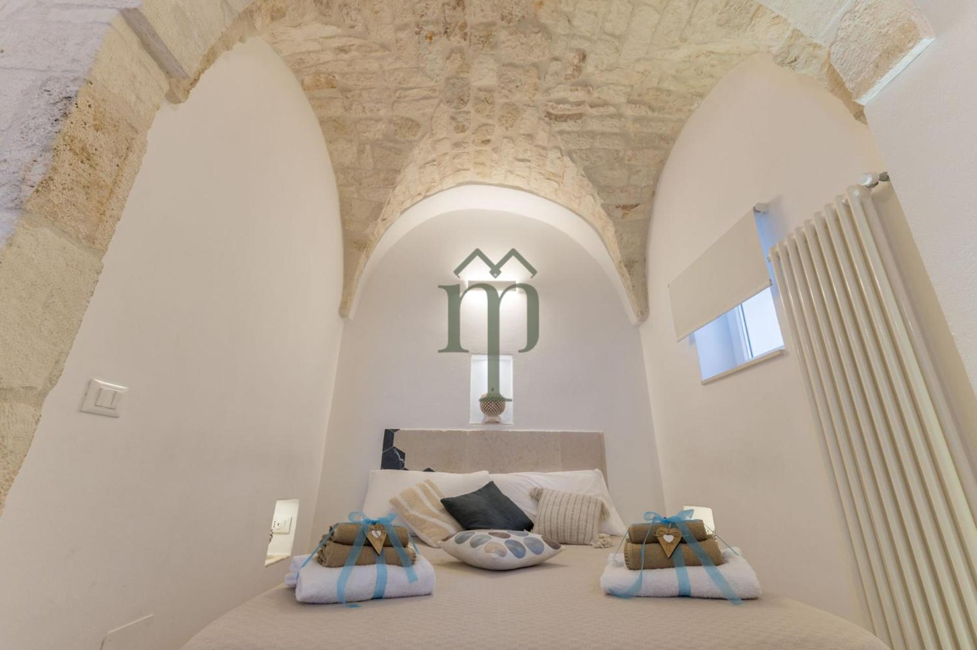 Dimora Matteotti By Meravigliosa Puglia Realestate Остуни Екстериор снимка